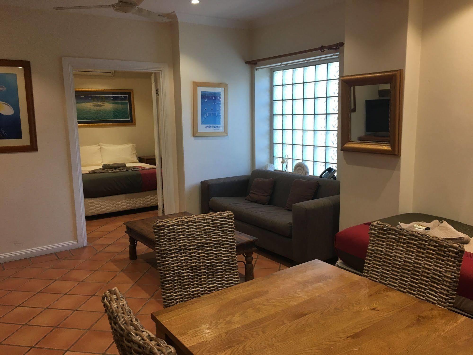 Manly Lodge Boutique Hotel Sydney Exterior photo